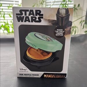 Disney Star Wars Mandalorian Mini Waffle Maker